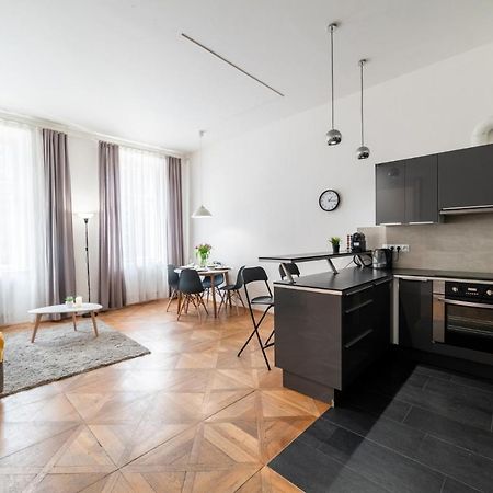 Exclusive Apartment Near Kafka'S Head Prague Extérieur photo